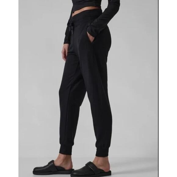 Athleta Black Balance Jogger SweatPant in Black Women's Small 4/6 - Picture 4 of 10